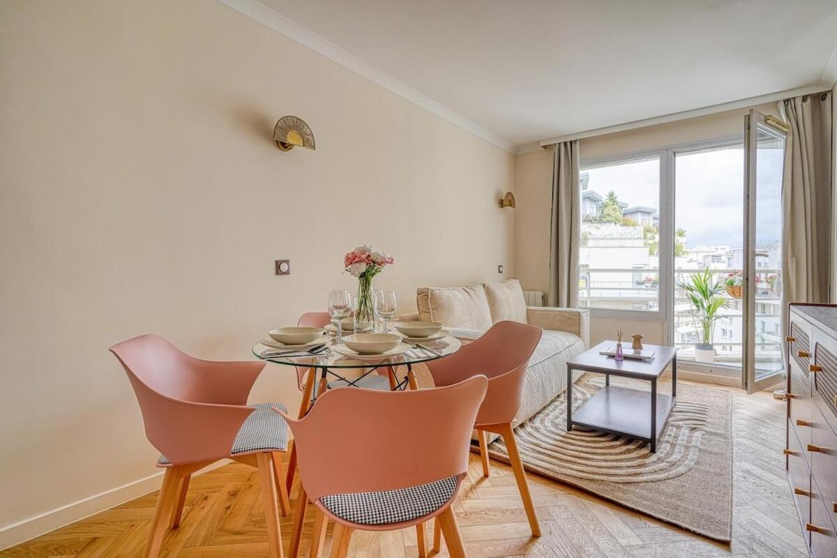 Inn Place To Be Paris La Defense Курбевуа Экстерьер фото